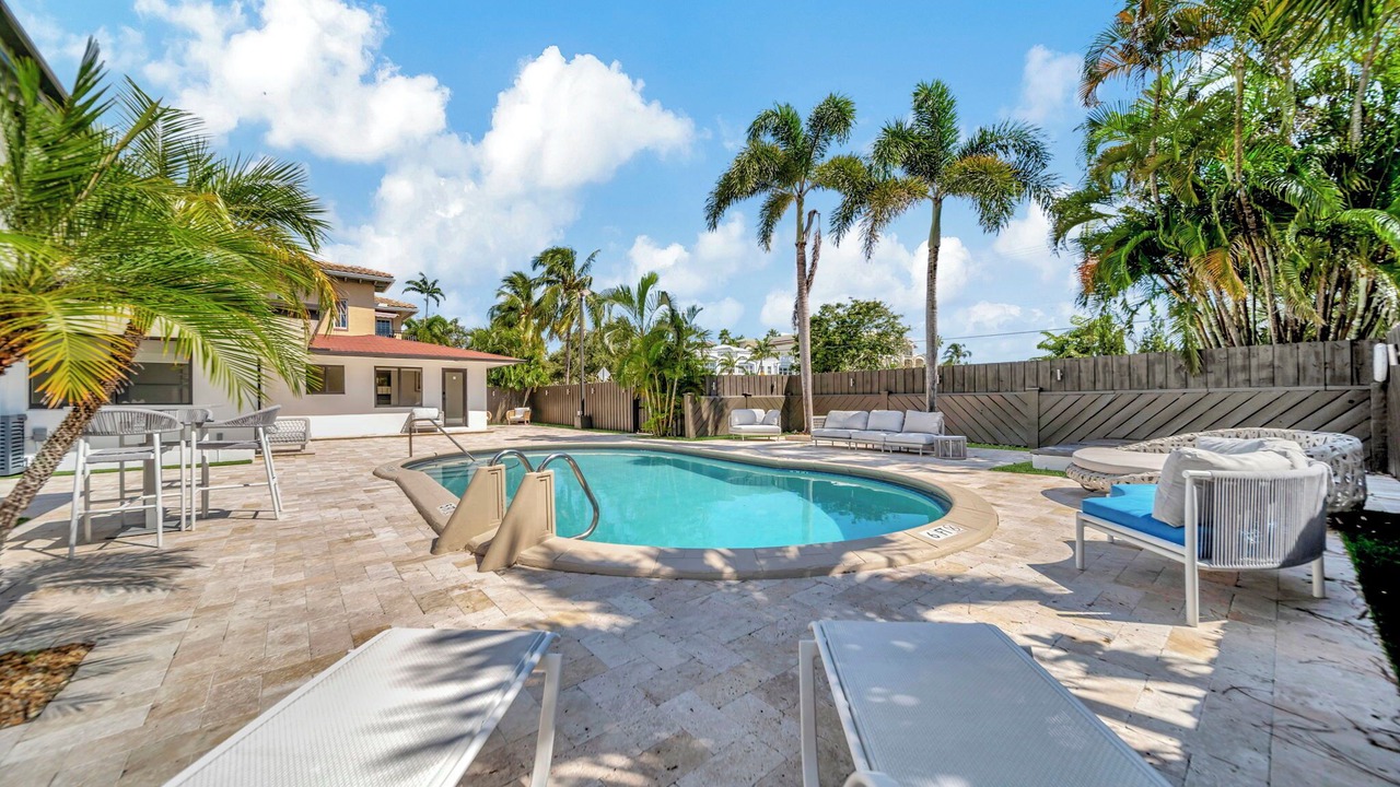 Photo of Outdoor in Coral Ridge