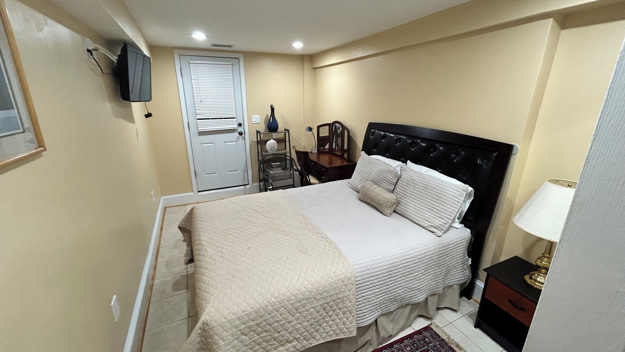 Photo of Bedroom in Brightwood Park
