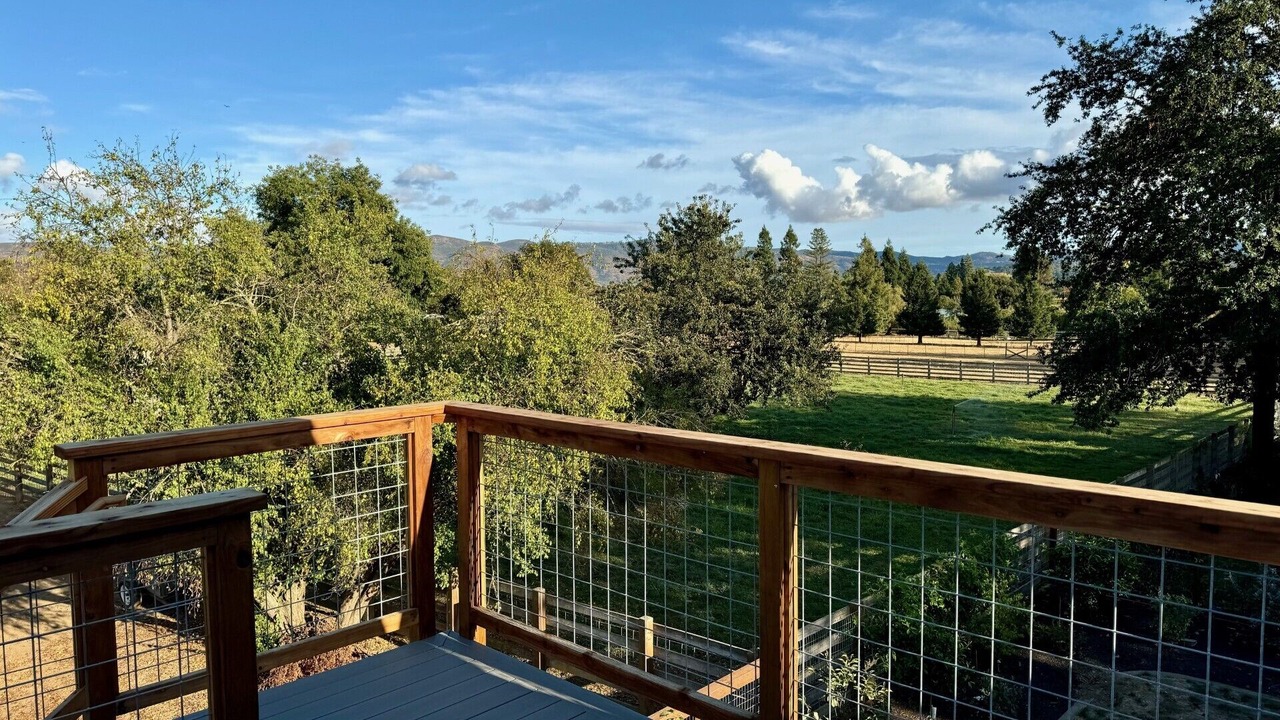 Photo of Patio Balcony in Napa