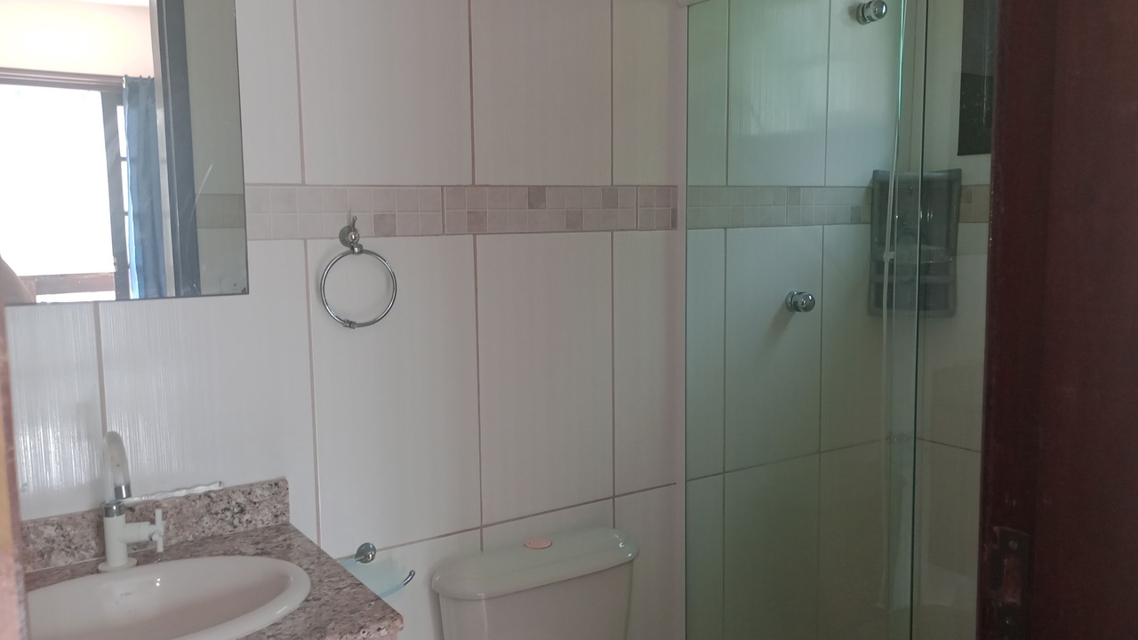 Photo of Bathroom in Garatucaia