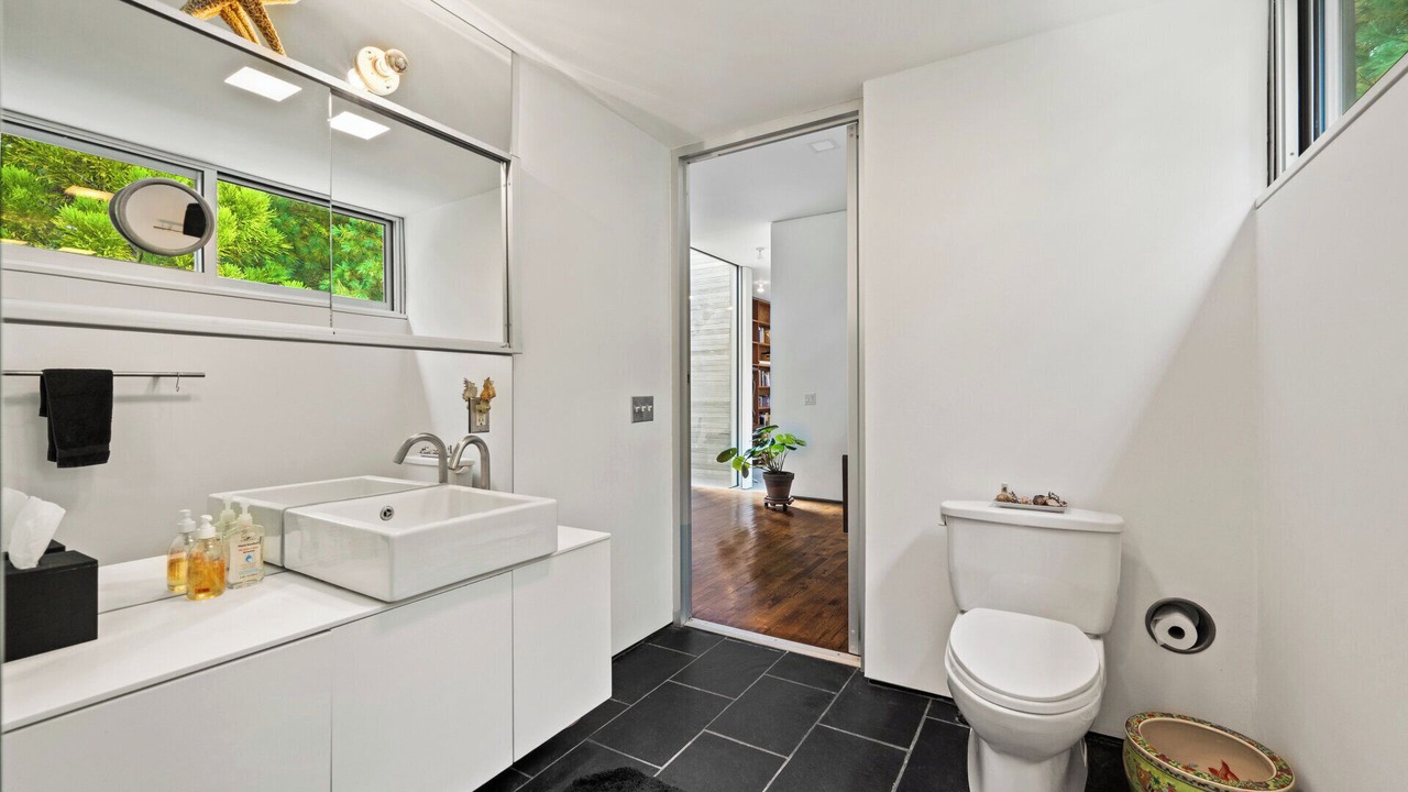 Photo of Bathroom in Springs