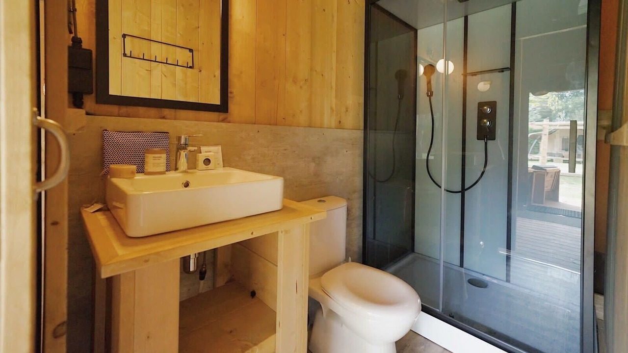 Photo of Bathroom in Noord-Scharwoude