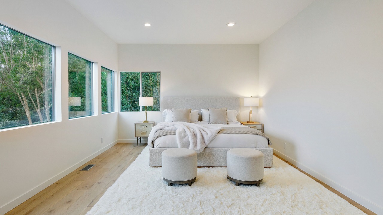 Photo of Bedroom in Malibu