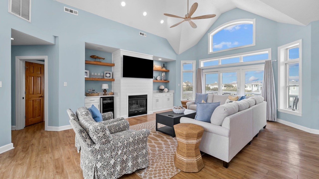 Photo of Livingroom in Pine Island