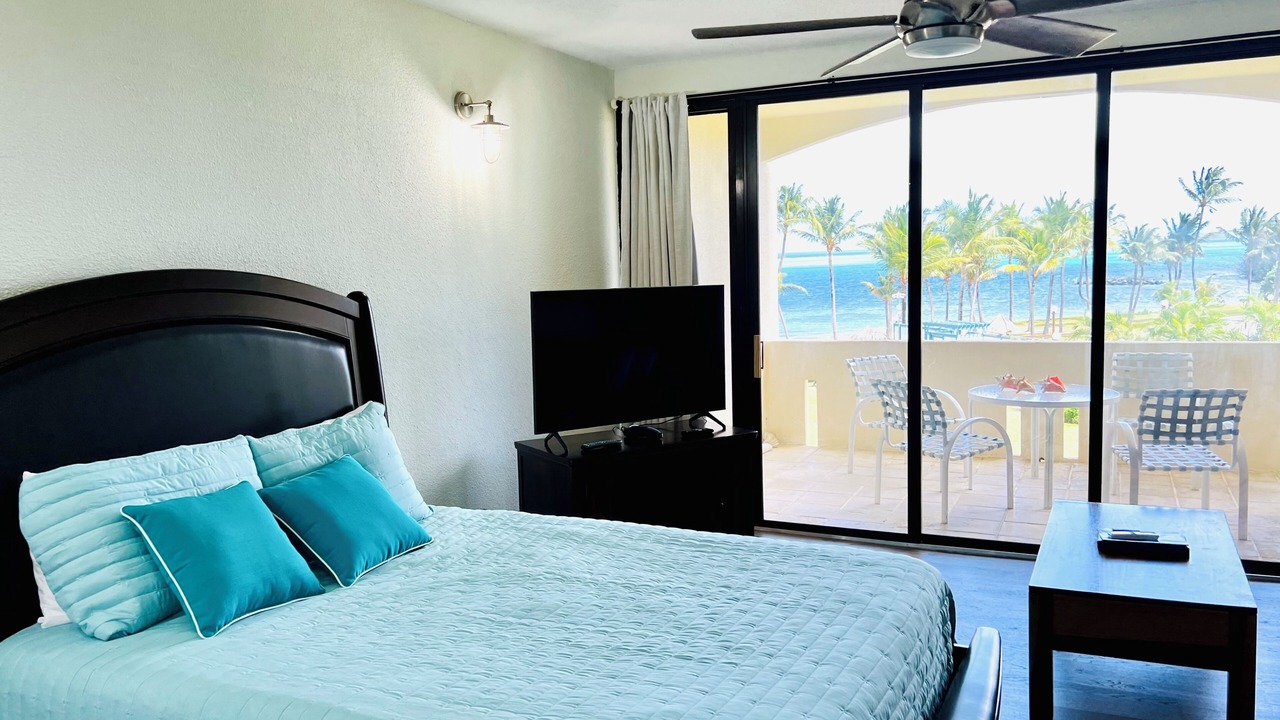 Photo of Bedroom in Estate Golden Rock