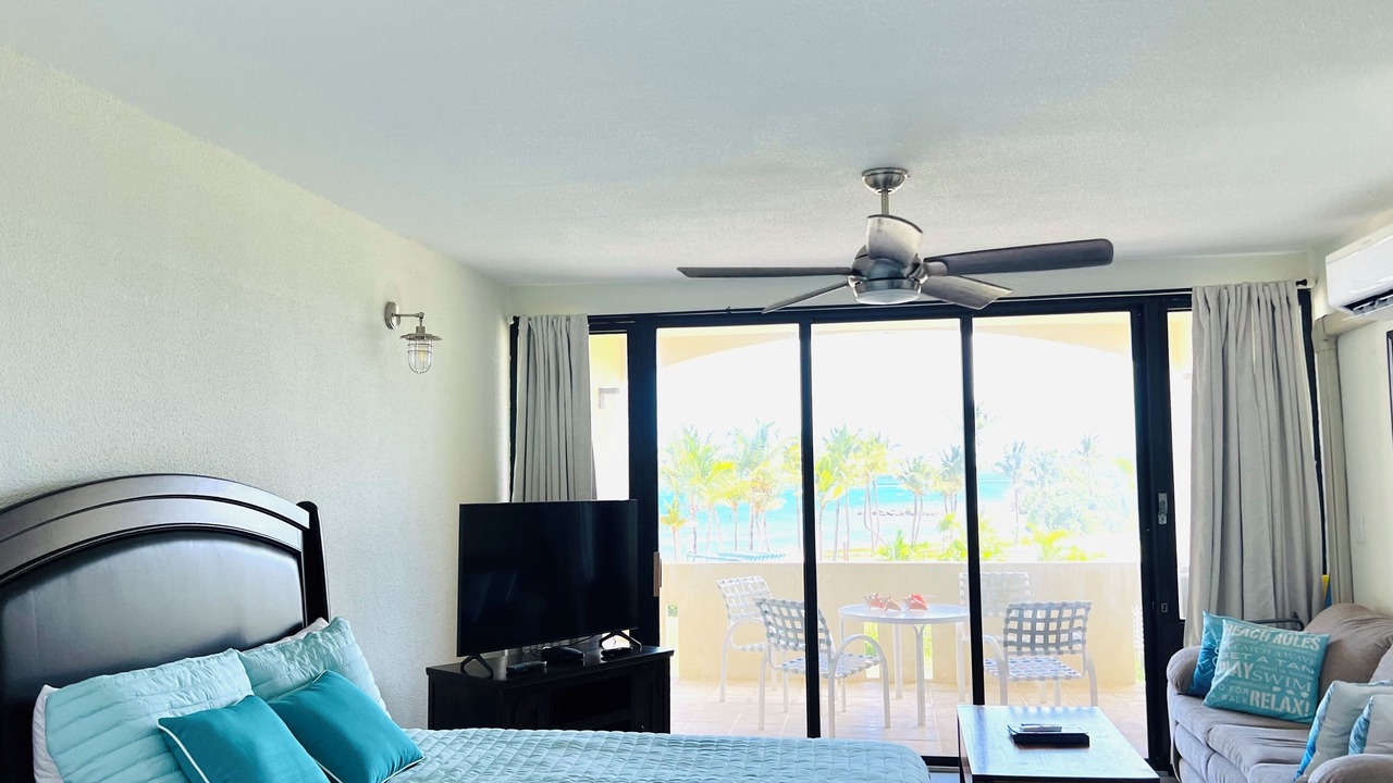 Photo of Bedroom in Estate Golden Rock