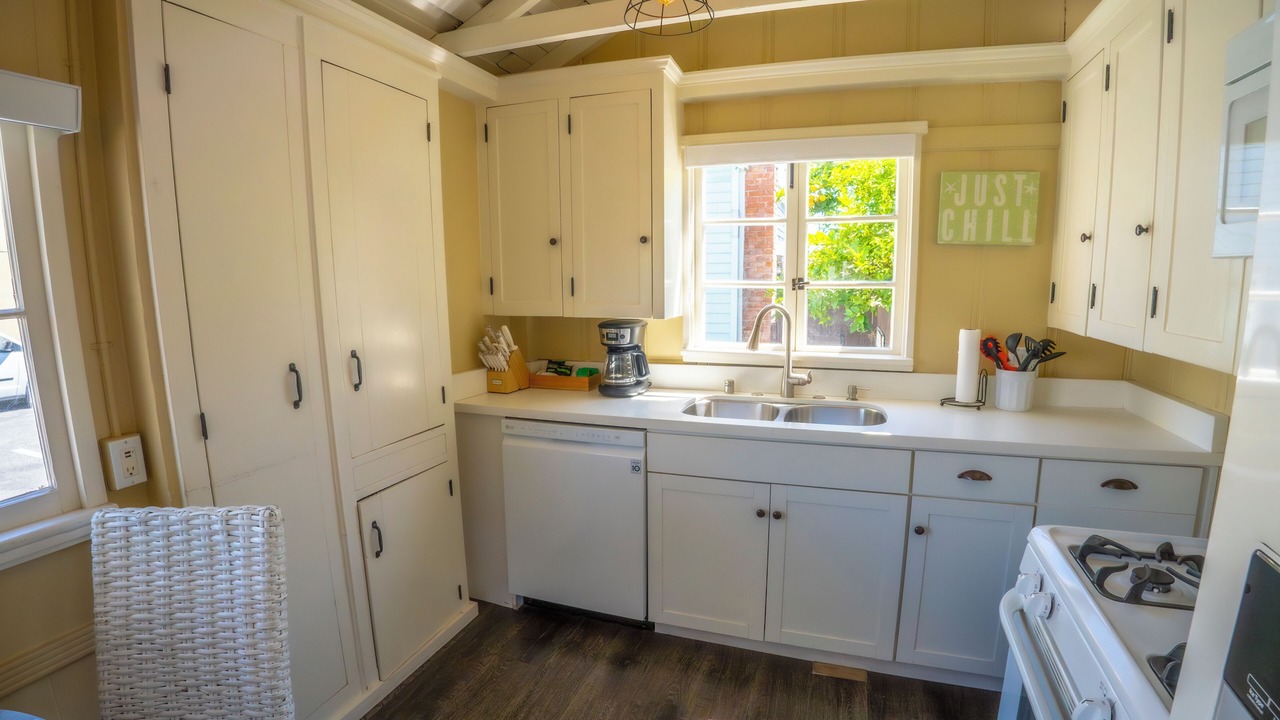 Photo of Kitchen in Laguna Beach