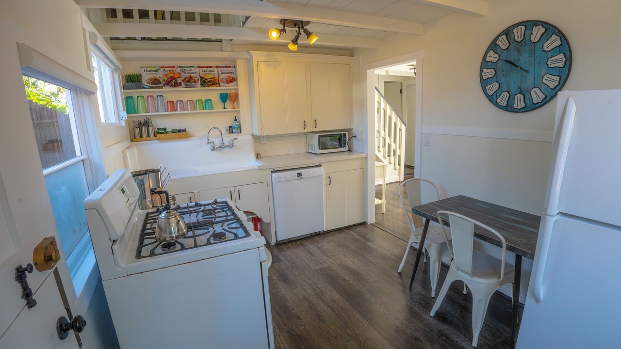 Photo of Kitchen in Laguna Beach