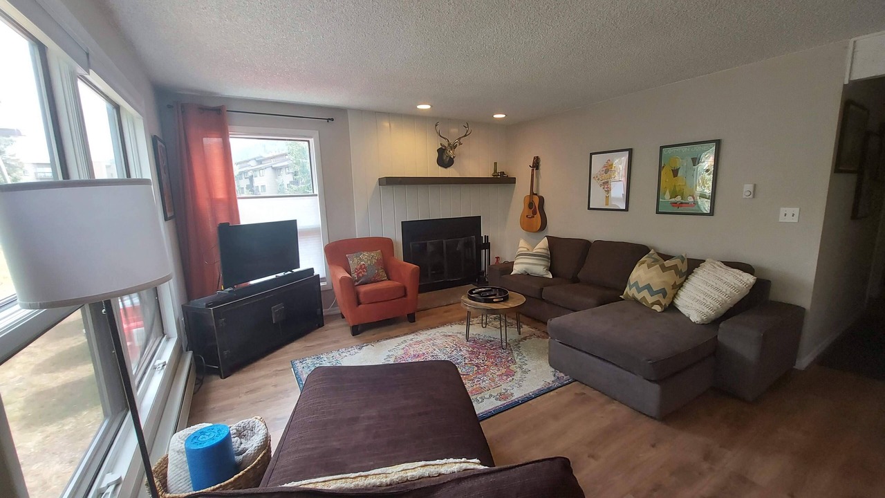 Photo of Livingroom in Eagle-Vail