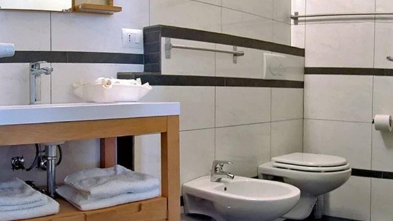 Photo of Bathroom in Parma City Centre
