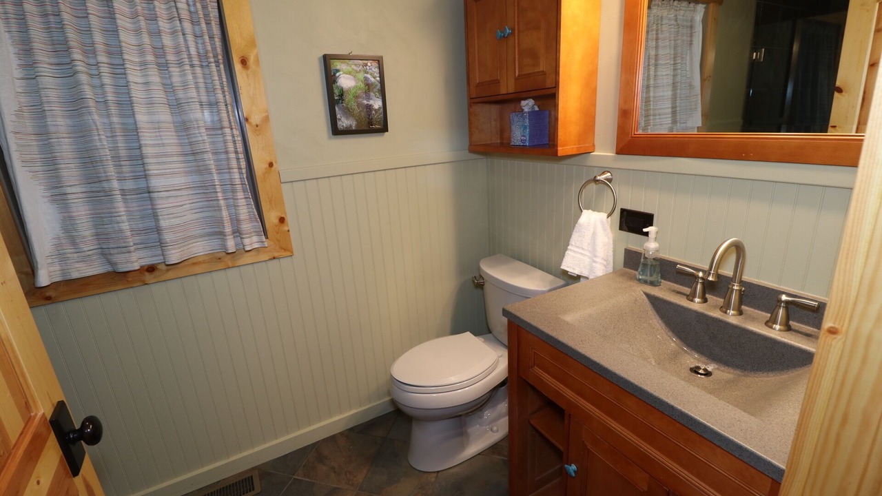 Photo of Bathroom in Baileys Harbor