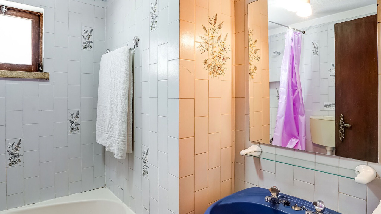 Photo of Bathroom in Quarteira