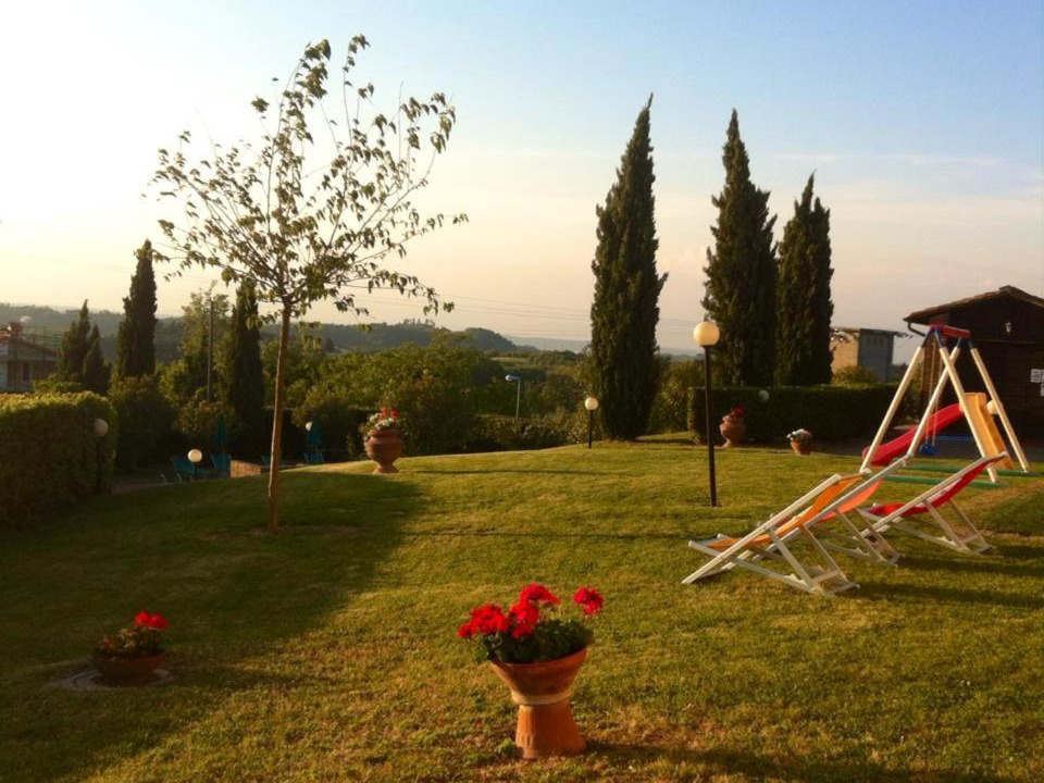 Photo of Others in Palaia
