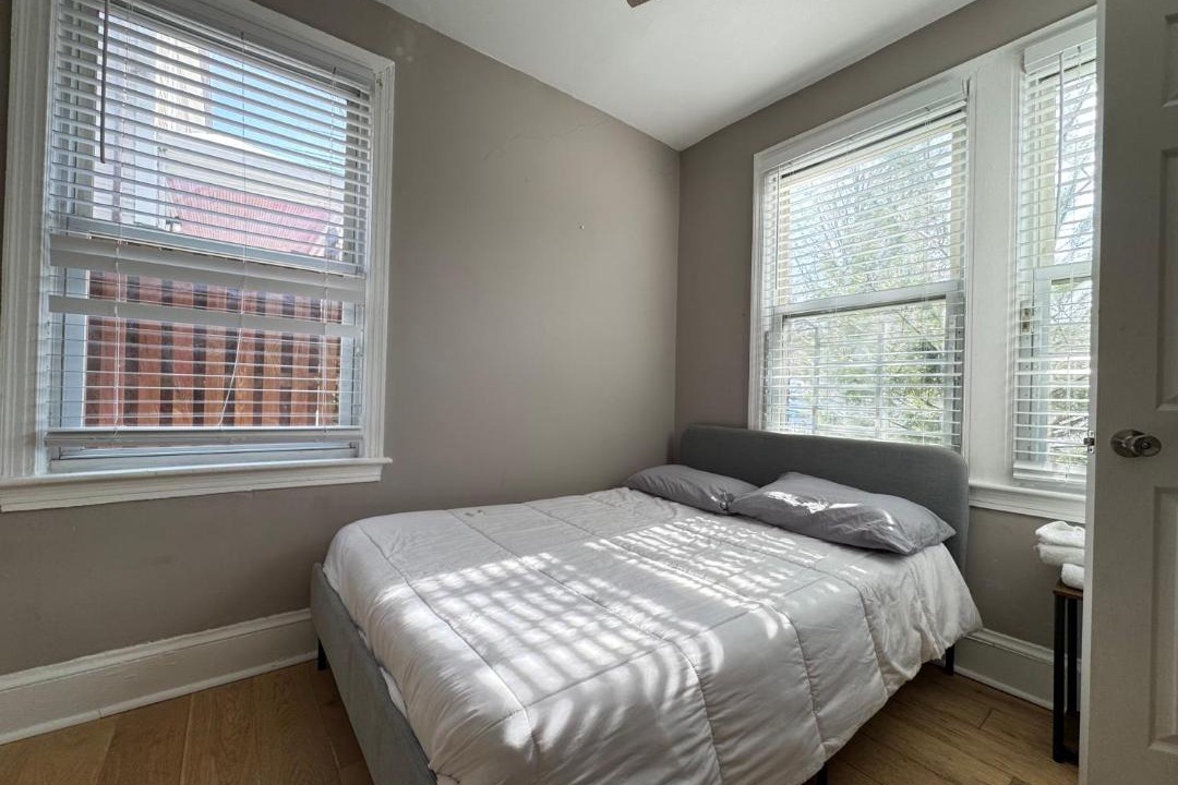 Photo of Bedroom in Anacostia