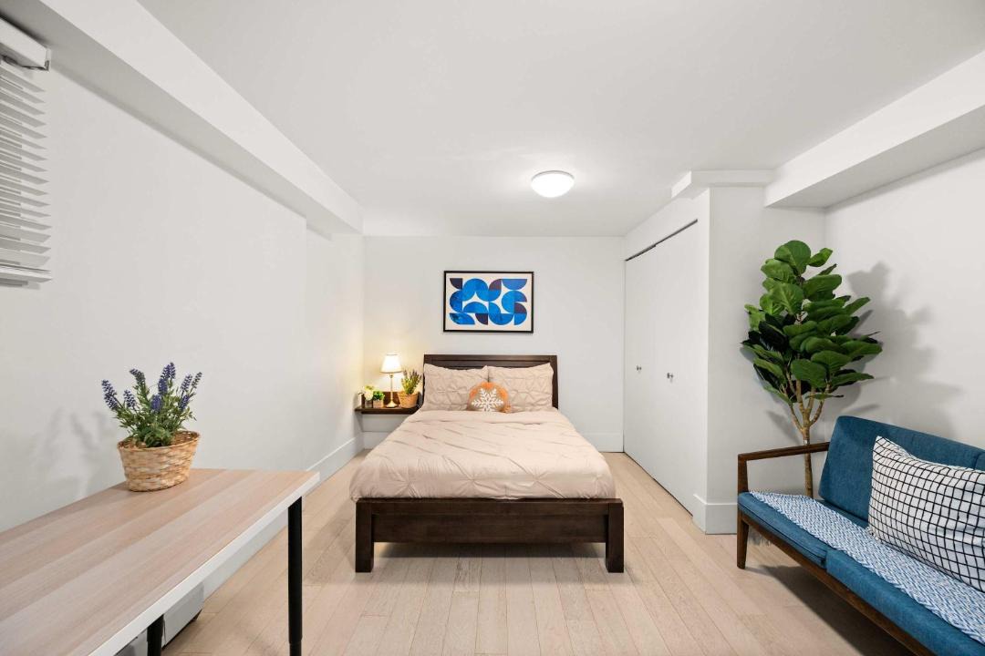 Photo of Others in West End