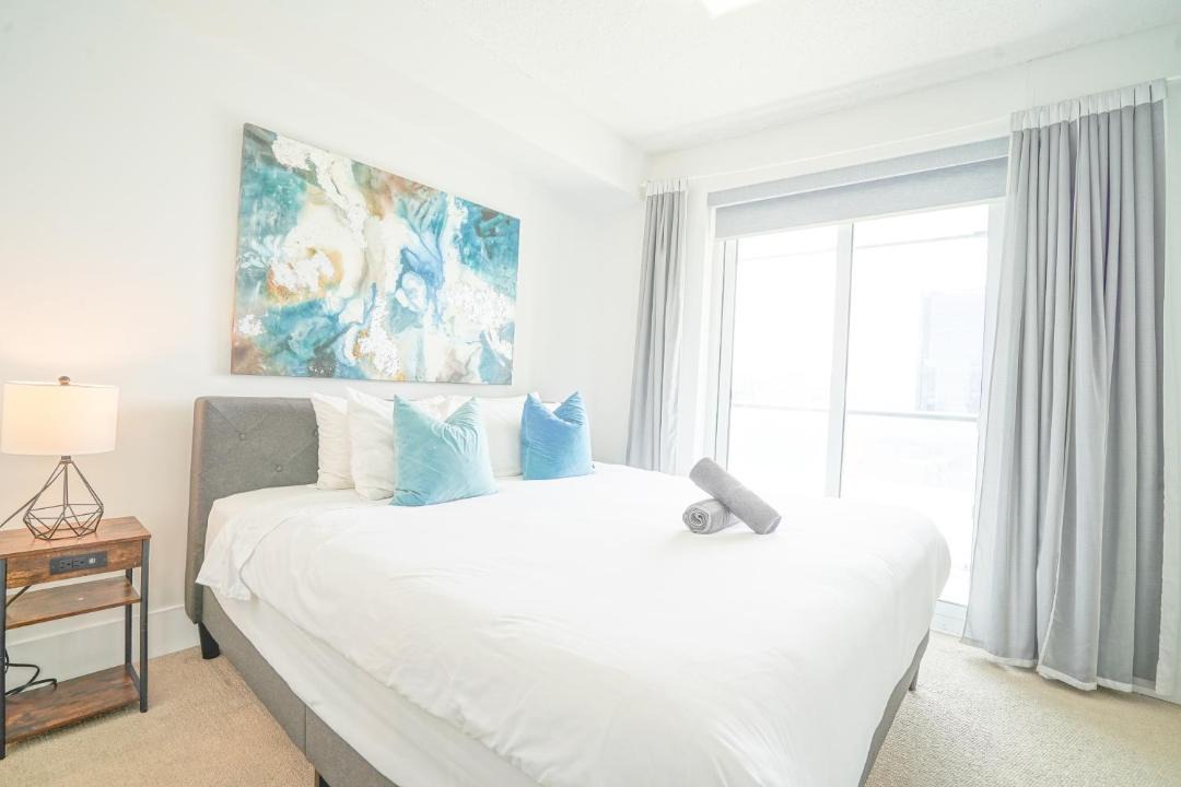 Photo of Bedroom in Toronto Entertainment District