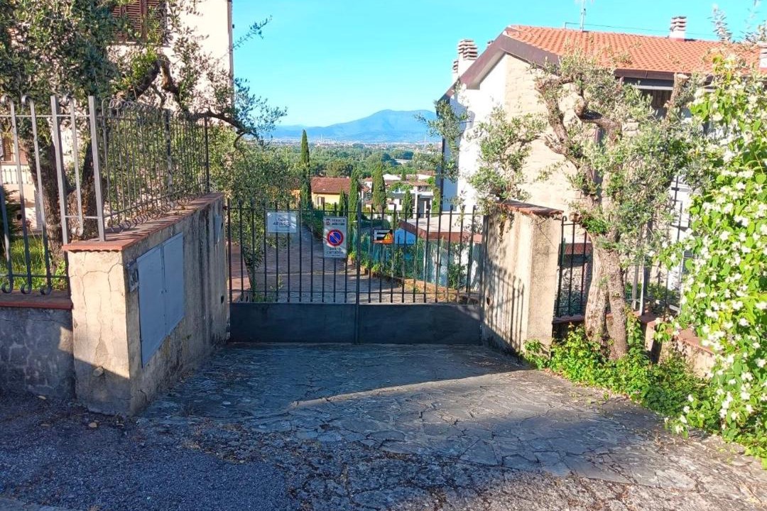 Photo of Others in Lastra a Signa