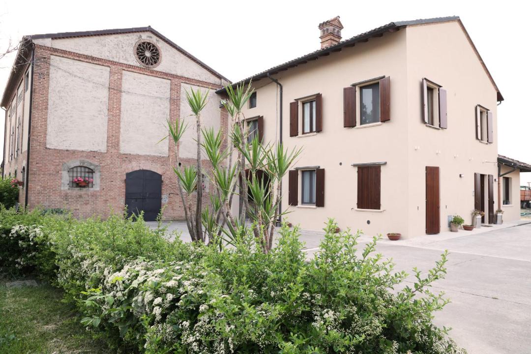 Photo of Others in Castione Marchesi
