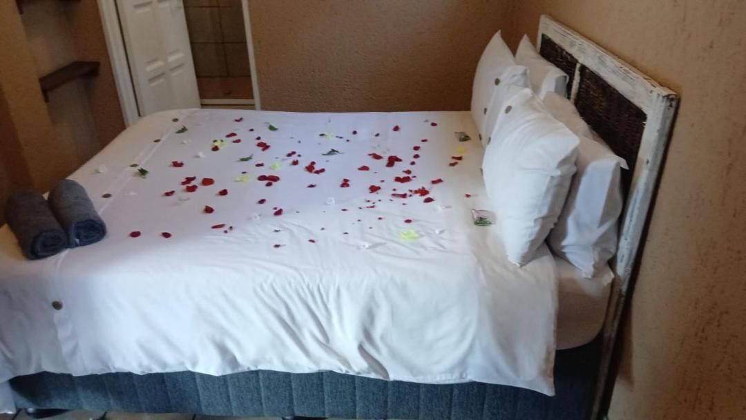 Photo of Bedroom in Madeteleli
