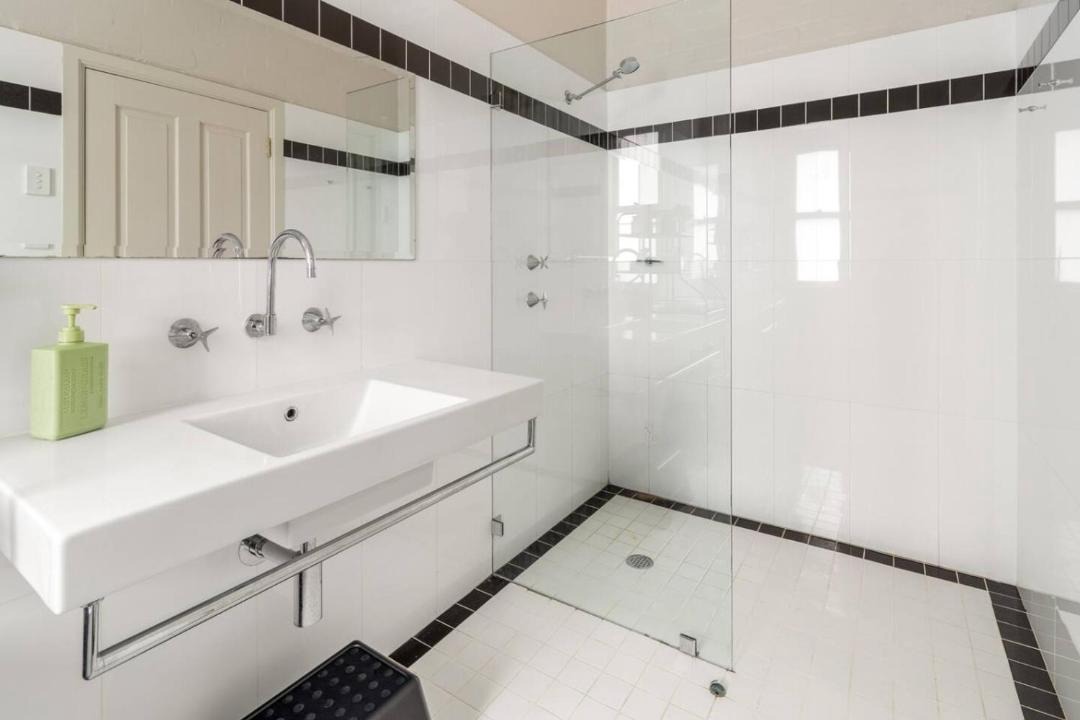 Photo of Bathroom in Collector
