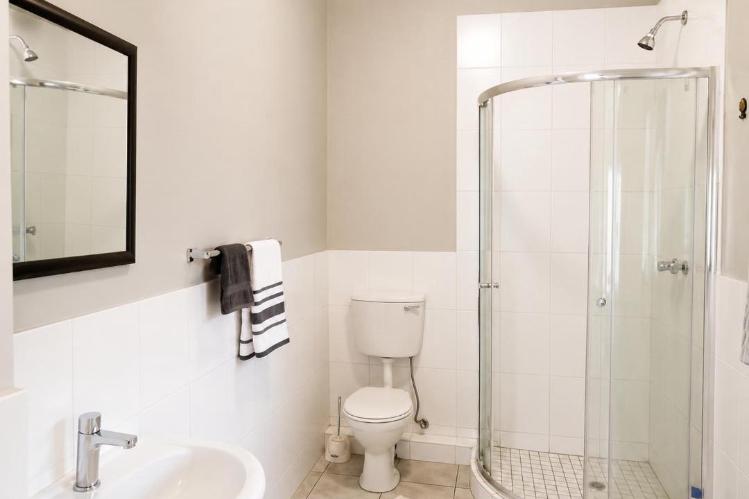 Photo of Bathroom in Linden