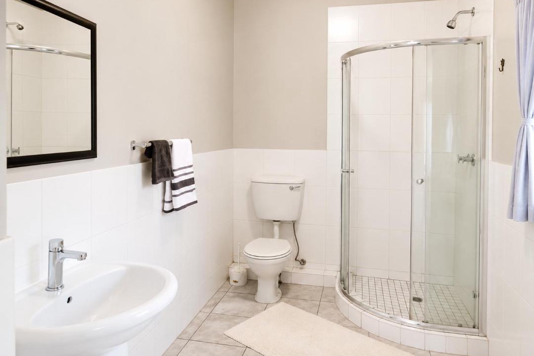 Photo of Bathroom in Linden