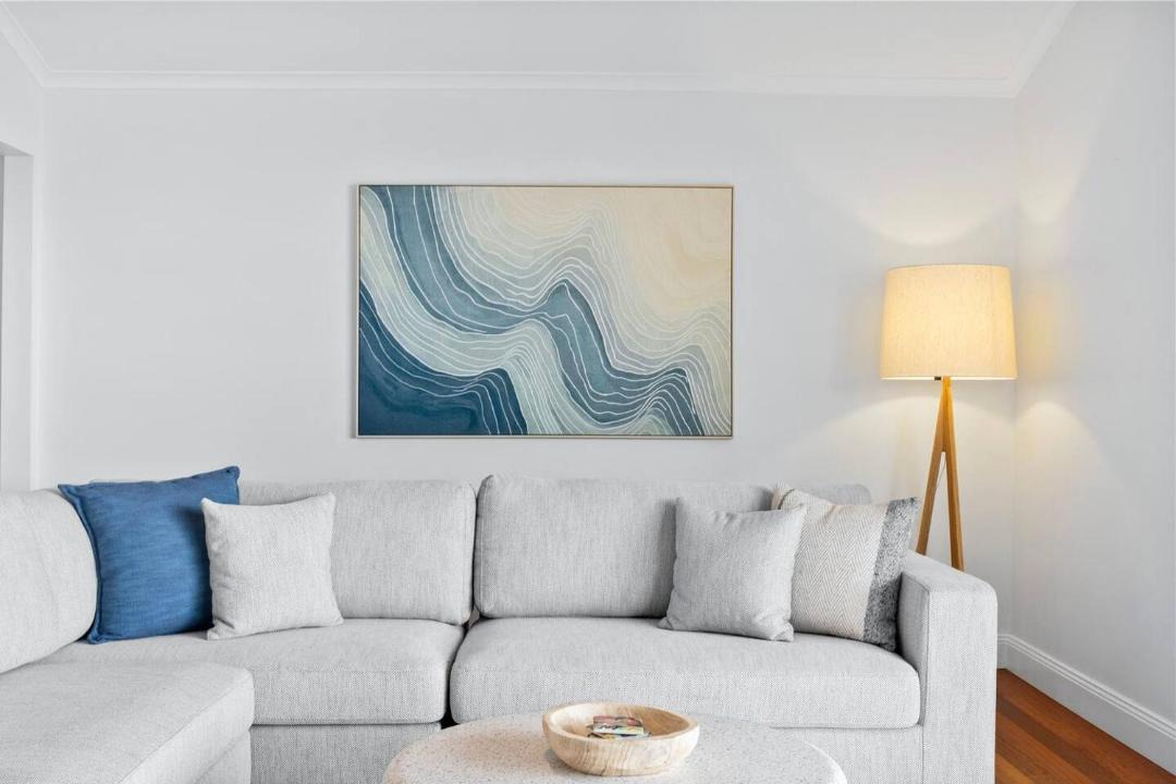 Photo of Livingroom in Broadbeach Waters