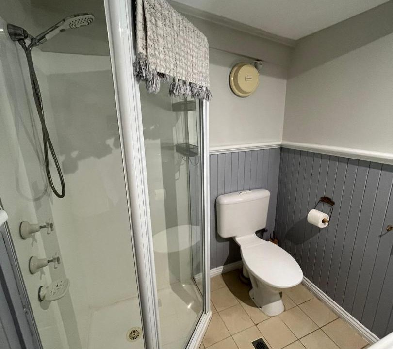 Photo of Bathroom in Gooseberry Hill