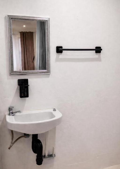 Photo of Bathroom in Greater Johannesburg Metropolitan Area