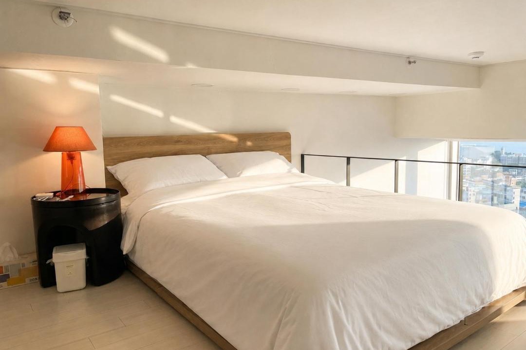 Photo of Bedroom in Hapjeong-dong