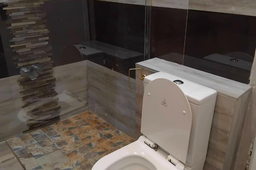 Photo of Bathroom in Greater Johannesburg Metropolitan Area