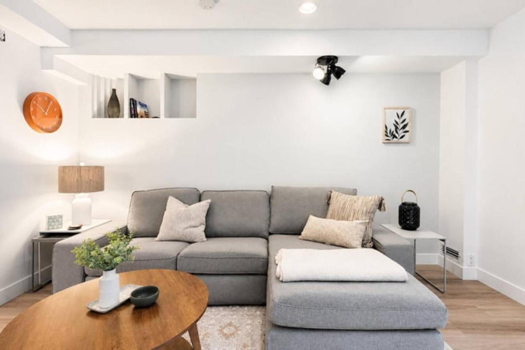 Photo of Livingroom in Lynn Valley