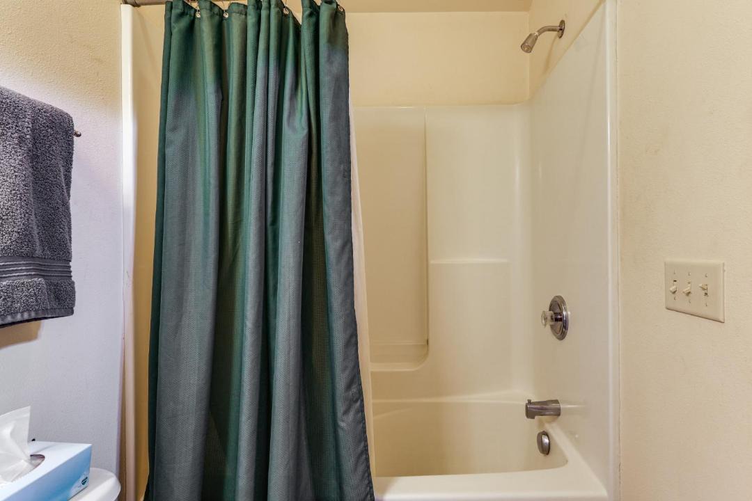 Photo of Bathroom in Waumandee