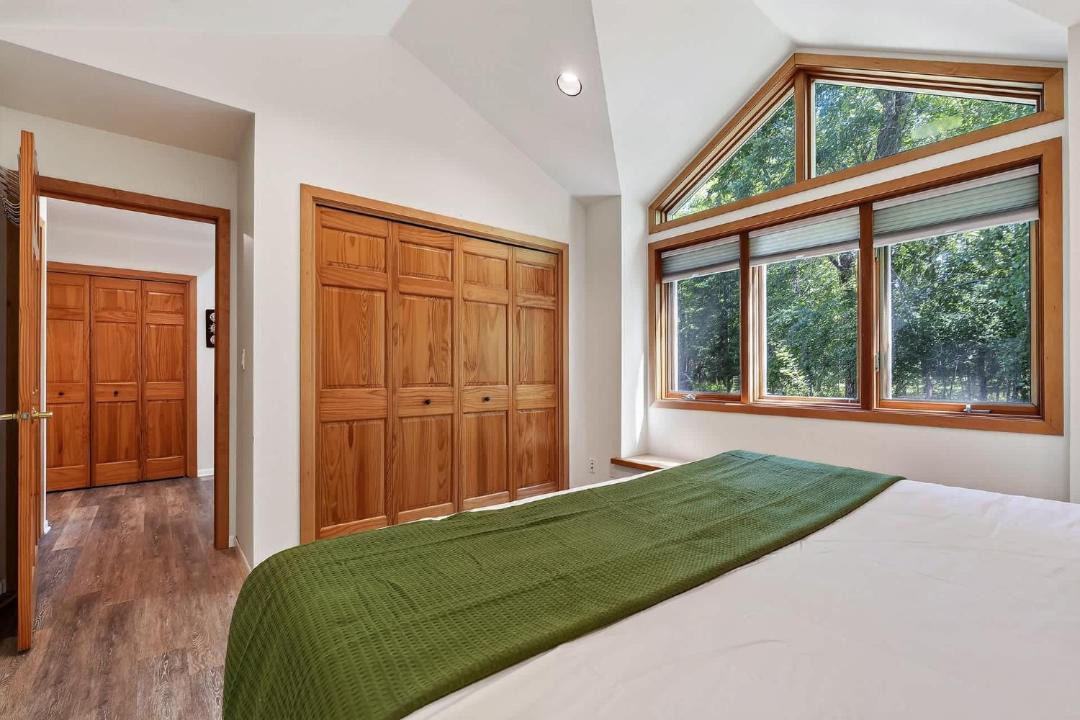 Photo of Bedroom in Sturgeon Bay