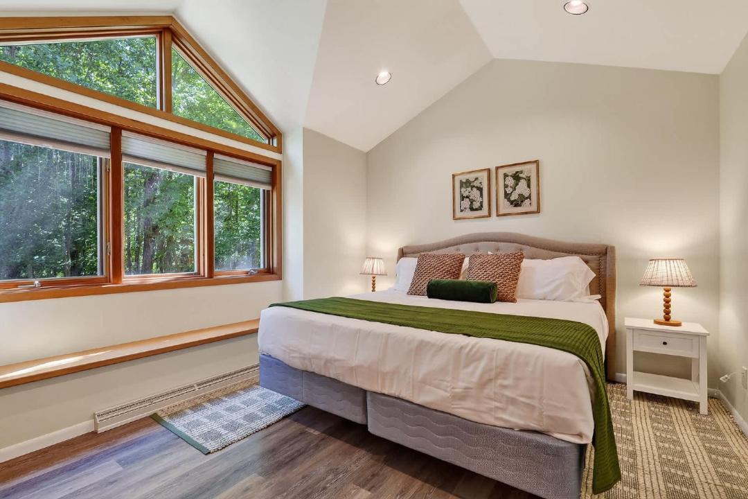 Photo of Bedroom in Sturgeon Bay