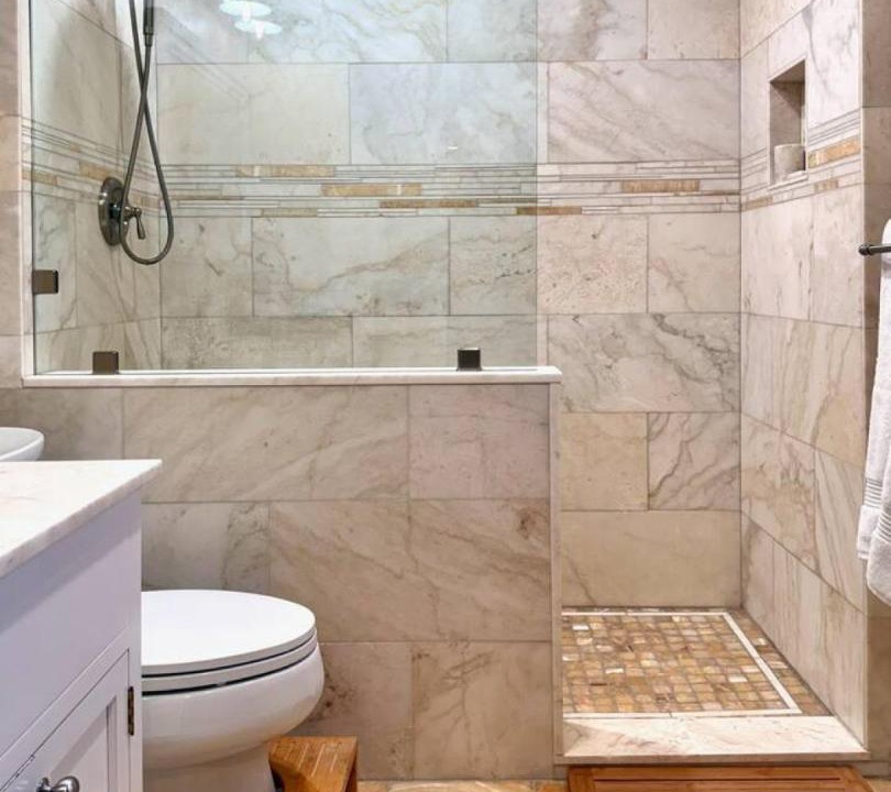 Photo of Bathroom in Mira Monte