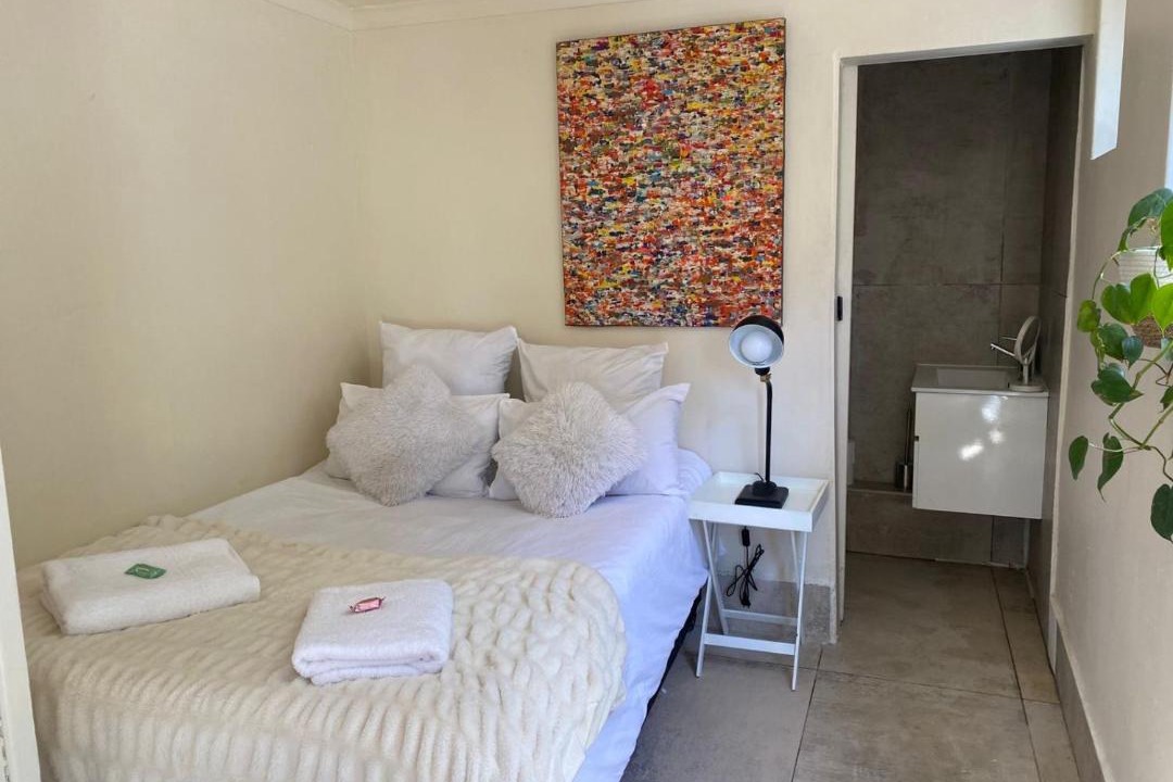 Photo of Bedroom in Camps Bay