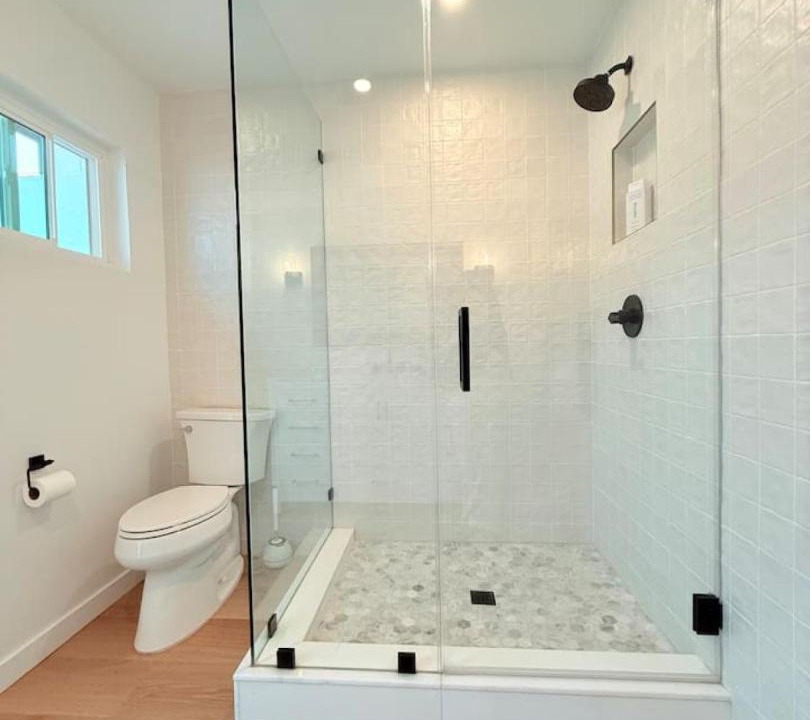 Photo of Bathroom in Meiners Oaks