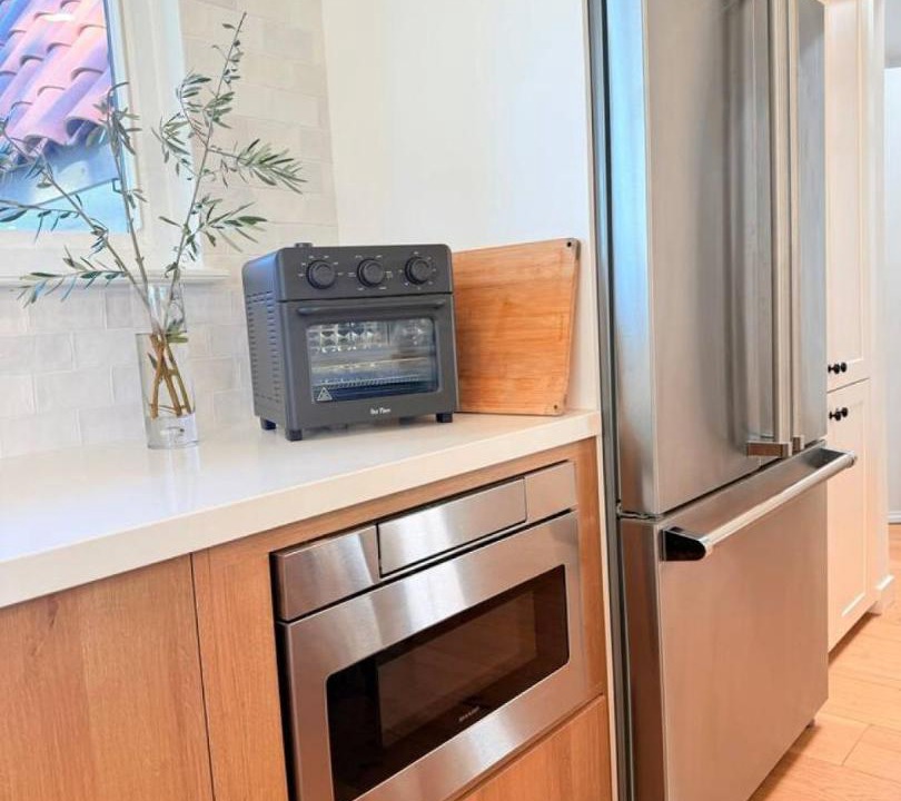 Photo of Kitchen in Meiners Oaks