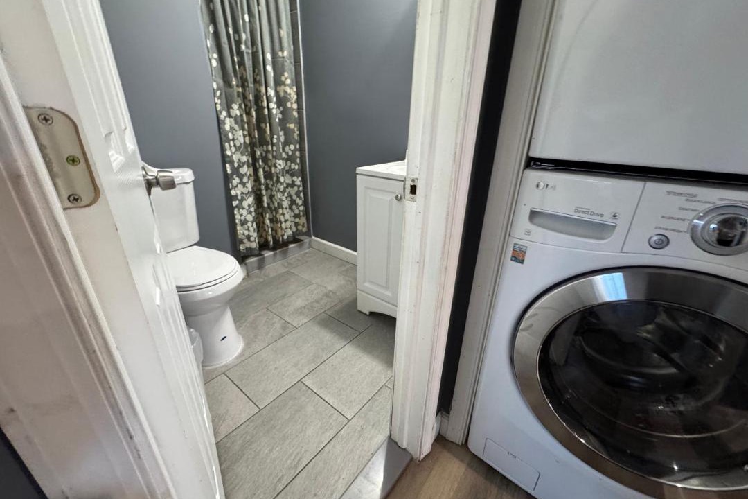 Photo of Bathroom in Anacostia