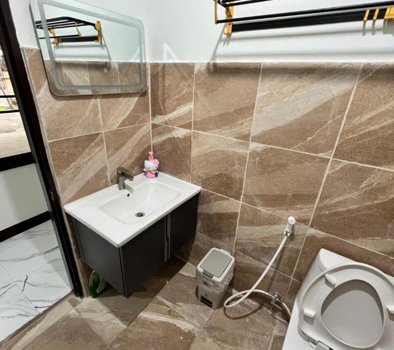 Photo of Bathroom in Don Muang