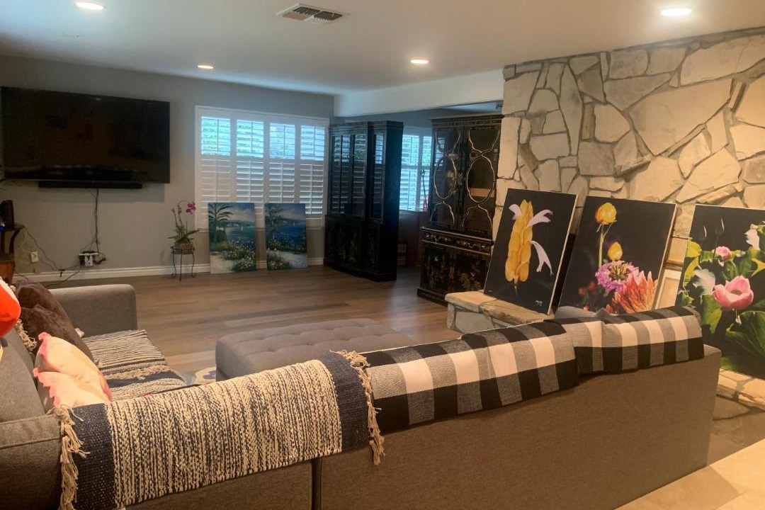 Photo of Livingroom in Agoura Hills