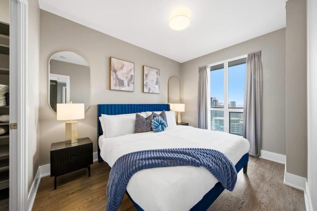 Photo of Bedroom in Toronto Entertainment District