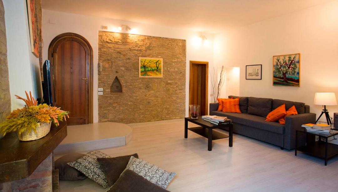 Photo of Livingroom in San Gimignano City Centre