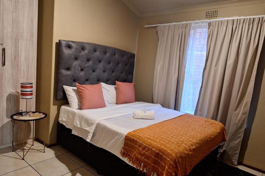 Photo of Bedroom in Greater Johannesburg Metropolitan Area
