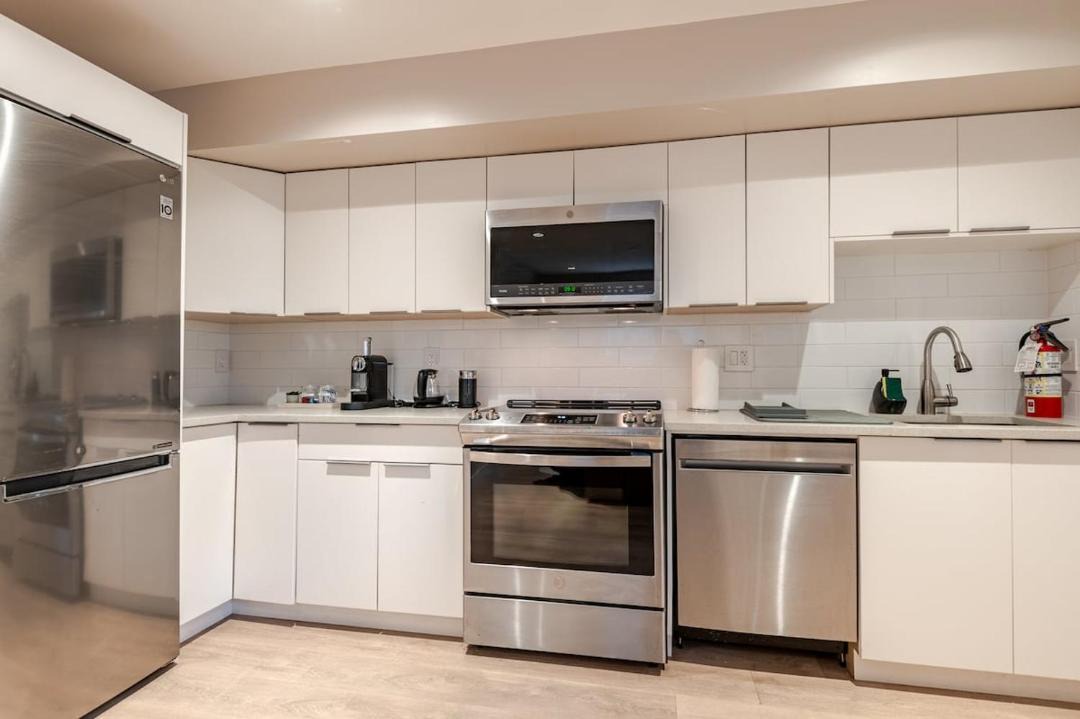 Photo of Kitchen in Lower Lonsdale