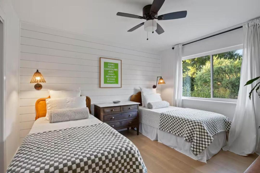 Photo of Bedroom in Meiners Oaks