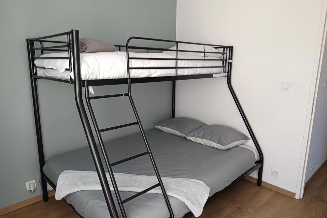 Photo of Bedroom in Albertville