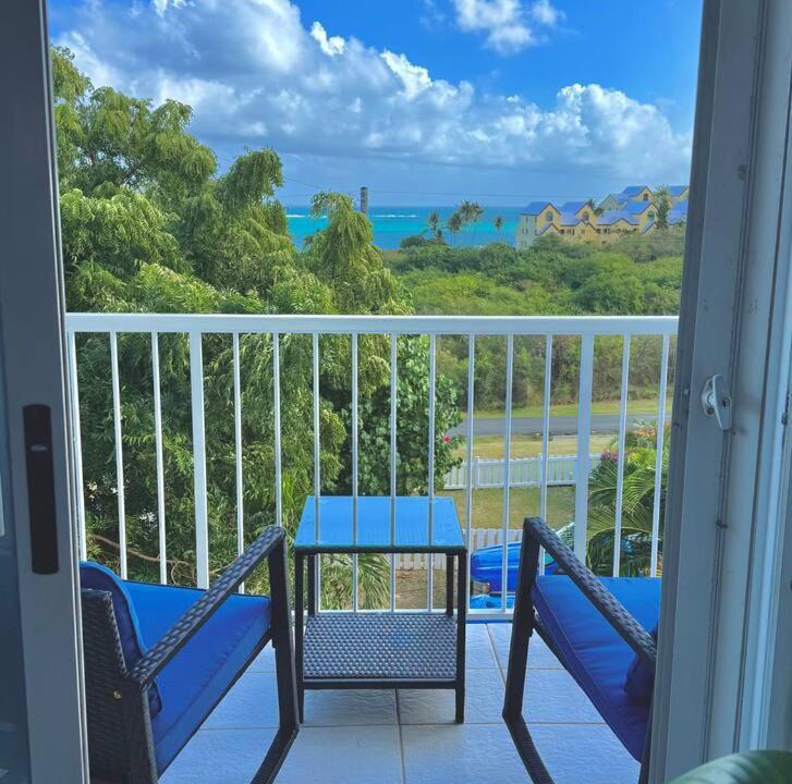 Photo of Patio Balcony in Green Cay