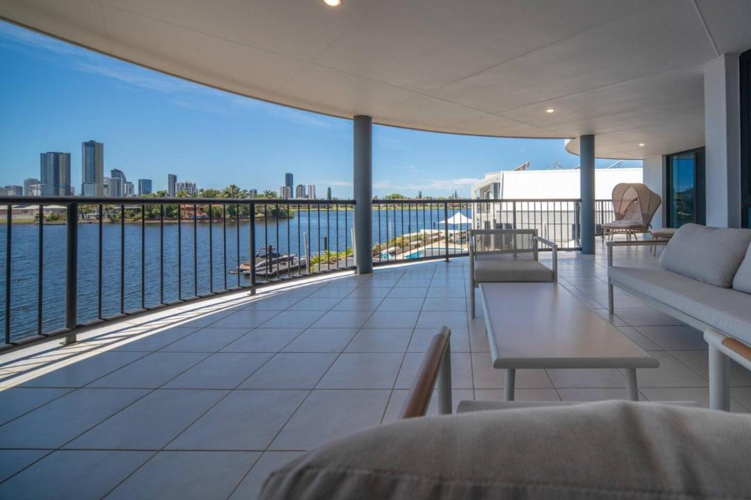 Photo of Patio Balcony in Mermaid Waters